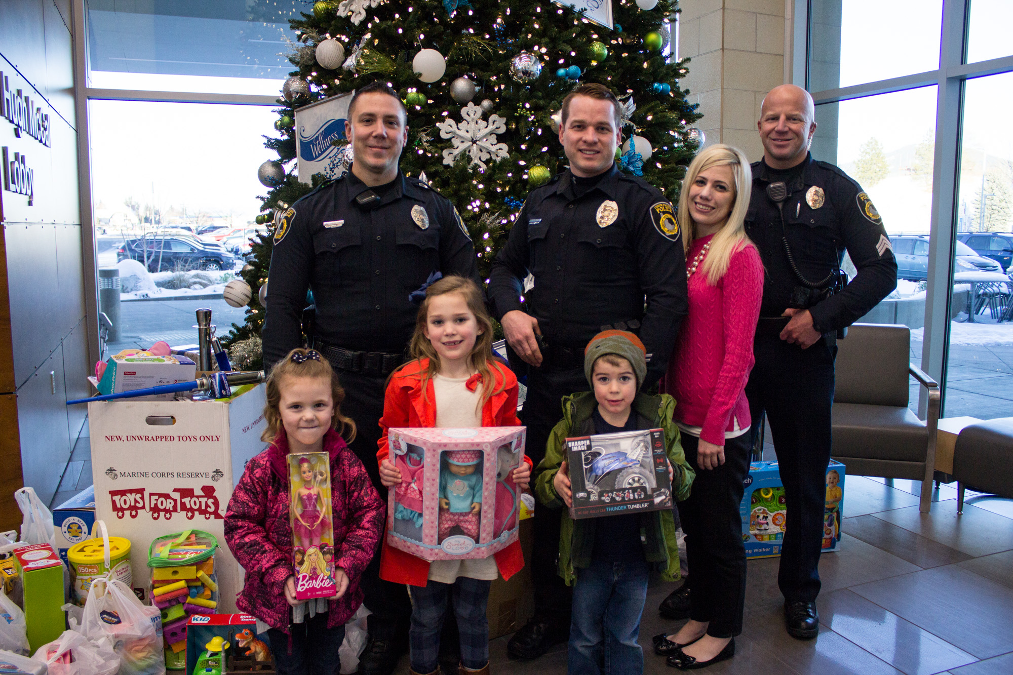 Coeur d’Alene Police Department Donates Toys to Kootenai Health Pediatrics
